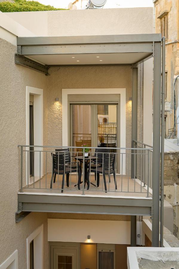 Uni Island - City Center Suites Heraklion Exterior foto