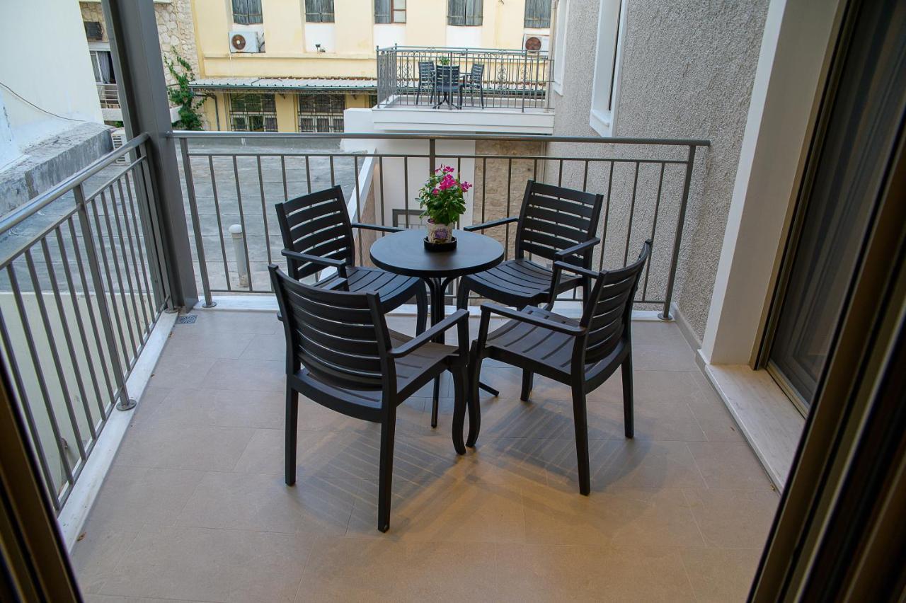 Uni Island - City Center Suites Heraklion Exterior foto