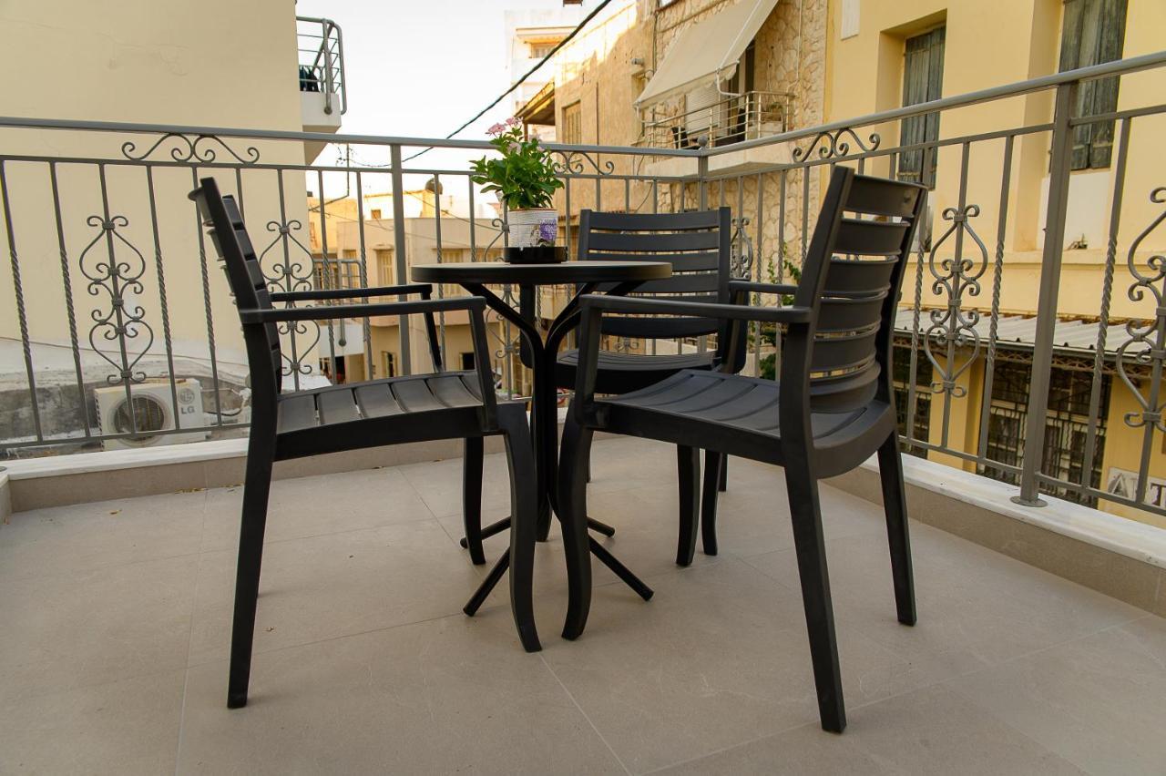Uni Island - City Center Suites Heraklion Exterior foto