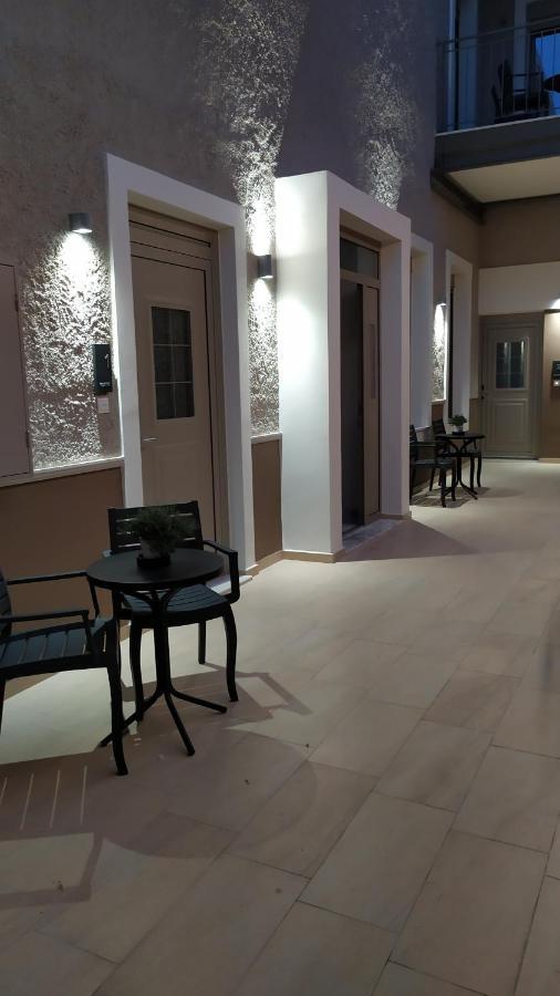 Uni Island - City Center Suites Heraklion Exterior foto